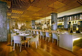 Alana Vasanti Hotel 4*